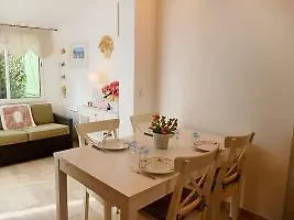 Hotel Les Parcs De Gassin *